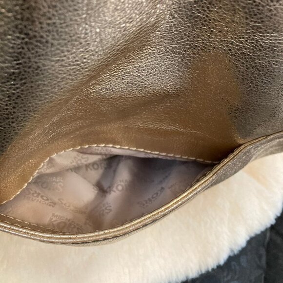 NWOT Gold Metallic Michael Kors Handbag (Large) - Picture 4 of 8